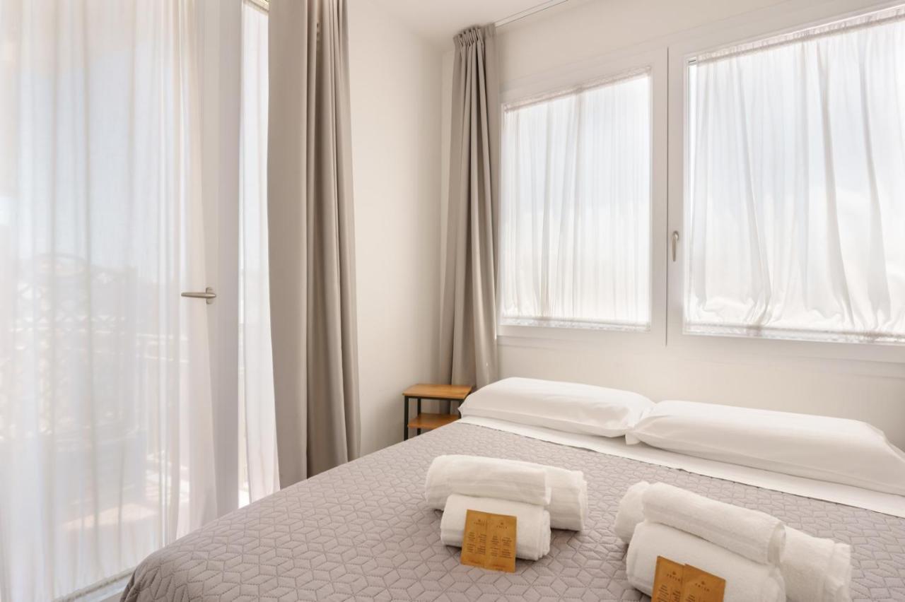 Lumiere Rooms - Eja Sardinia Кальяри Экстерьер фото
