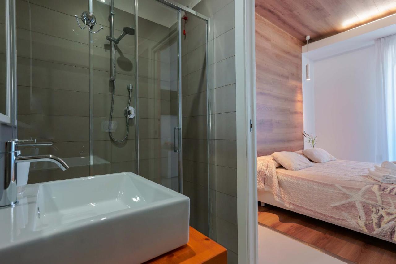 Lumiere Rooms - Eja Sardinia Кальяри Экстерьер фото