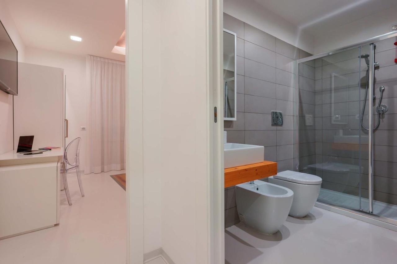Lumiere Rooms - Eja Sardinia Кальяри Экстерьер фото