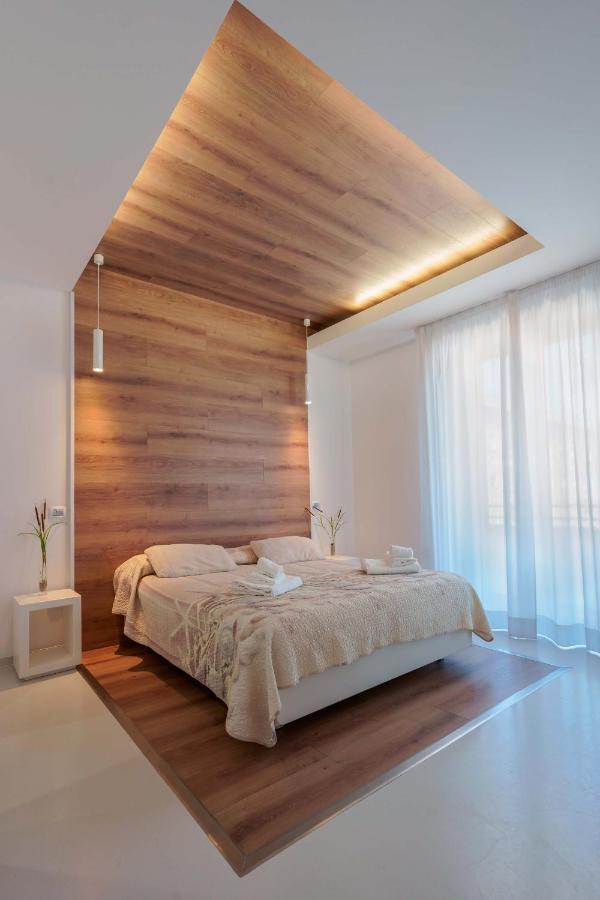 Lumiere Rooms - Eja Sardinia Кальяри Экстерьер фото